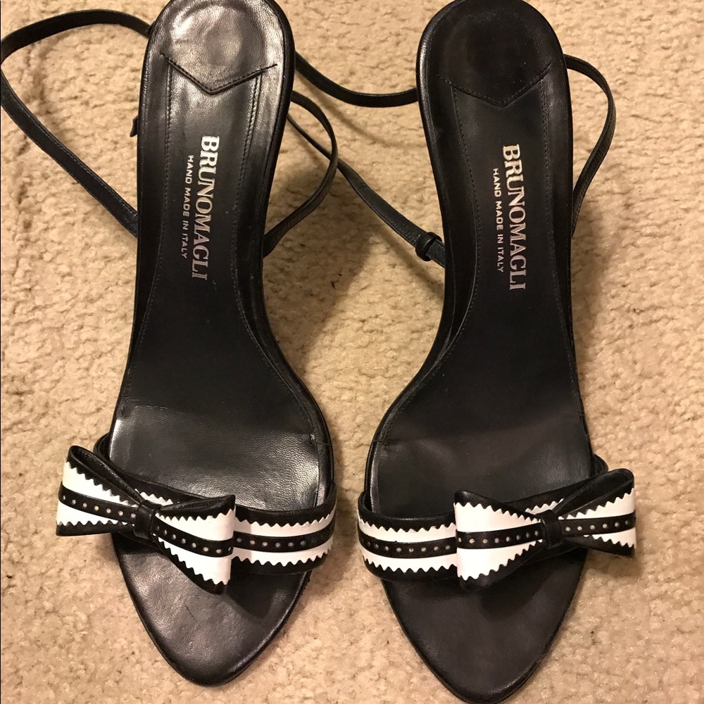 💞Bruno Magli💖🎀Ribbon Bow Open Toe 9.5